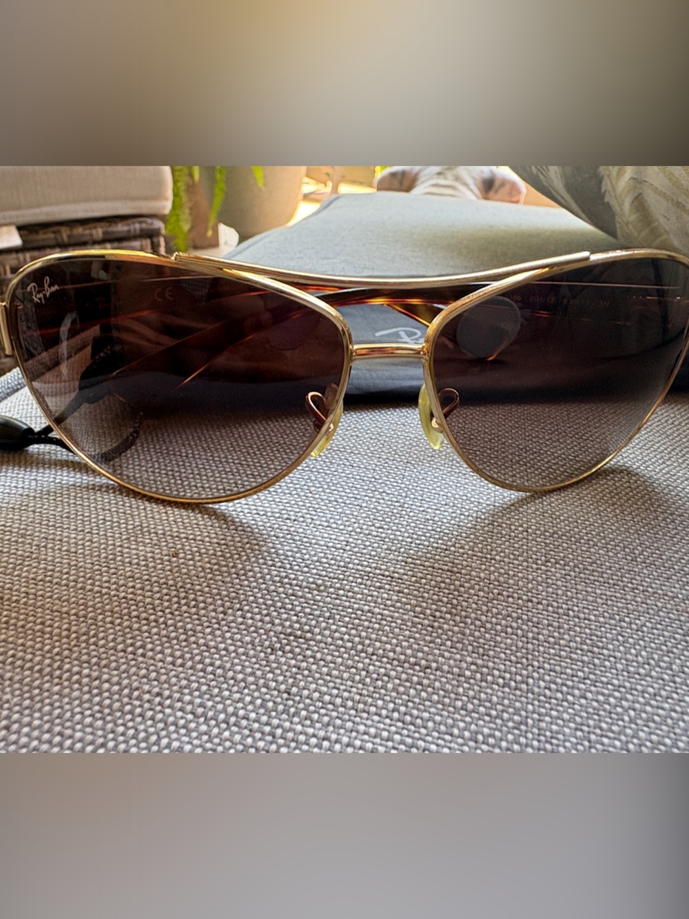 Ray-Ban Womens Gold Frame Aviator Sunglasses Tortoiseshell Arms Brown Lenses